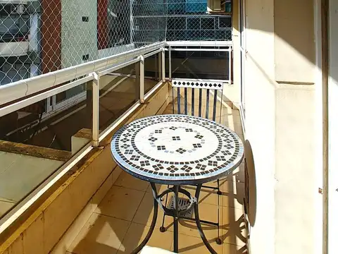 Tomas Le Breton 4900