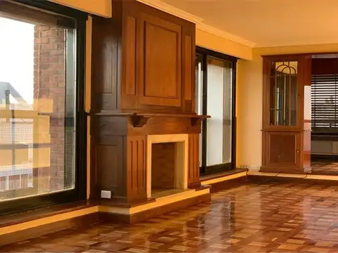 Departamento en Alquiler de 3 dormitorios