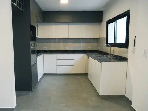 Casa en Venta en Republica De La Sexta, USD 198.000