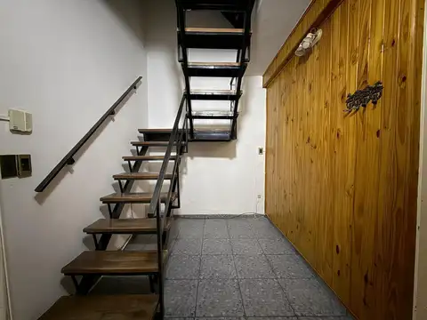 VENTA/PERMUTA - CASA 3 DORMITORIOS Y TERRAZA APTA CREDITO - BARRIO PARQUE CASADO