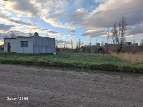 FERNANDEZ ORO VENDE LOTE EXCELENTE UBICACION