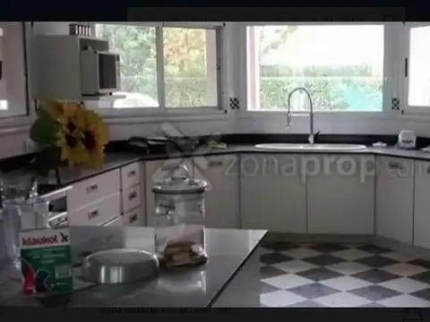 Excelente Casa en Venta, Barrio Cerrado Sausalito Pilar