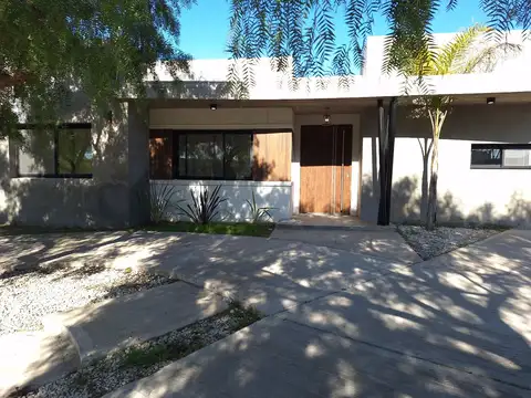 Barrio San Alfonso 100