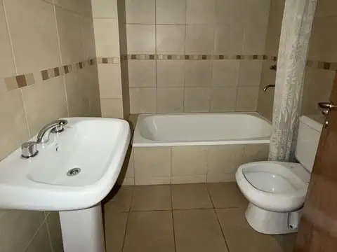 Departamento en Alquiler en Macrocentro, $ 580.000