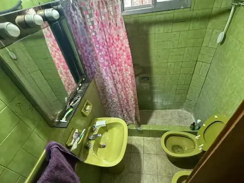 Vivienda de 2 ambientes con dos locales
