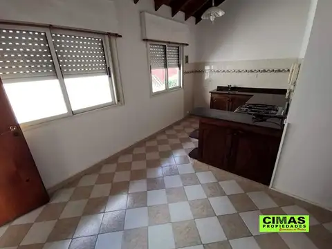 Depto Tipo Casa en Alquiler al Noreste