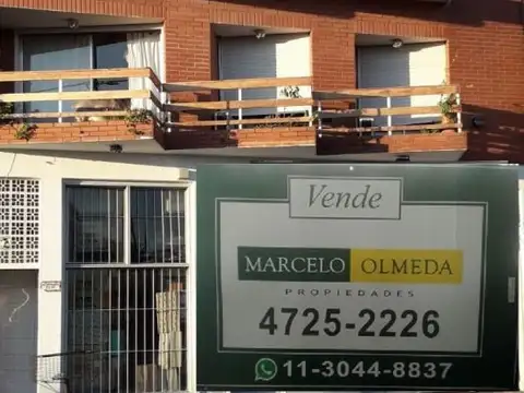 Centenario 2500, Piso 2