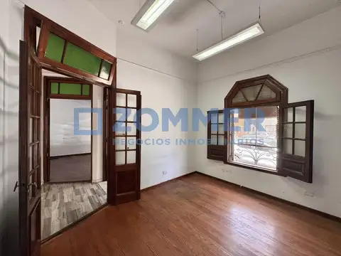 OFICINAS 5 ambientes en VENTA en San Martín - Proyecto comercial o mixto
