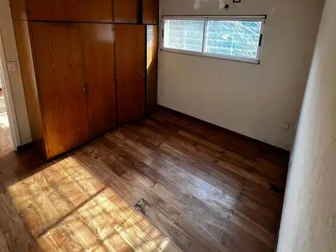 Depto Tipo Casa en Venta de 2 ambientes