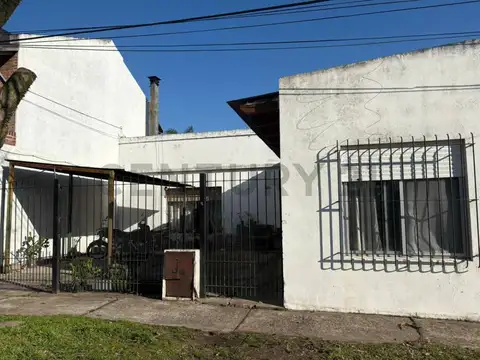 CASA 3 DORMITORIOS EN VENTA EN GONNET