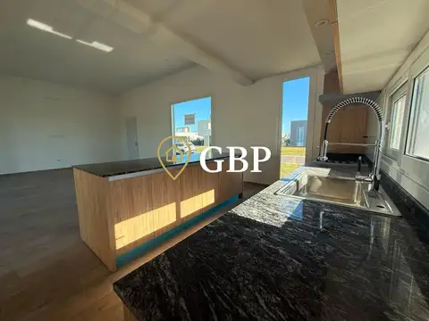 Casa en Alquiler en San Simón, USD 1.600