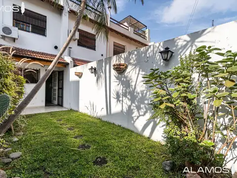 Depto Tipo Casa en Venta de 3 dormitorios