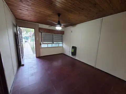 Casa en Alquiler en Lomas de Zamora, $ 600.000