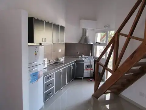 Departamento 4 ambientes con vista al mar, como nuevo!