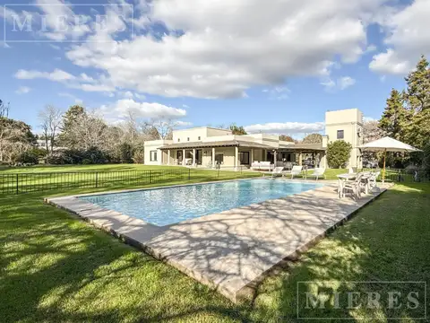 Casa en venta en Altos del Pilar