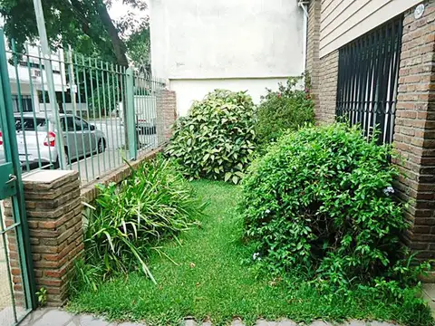 Terreno en Venta en Olivos Maipú/Uzal, USD 215.000