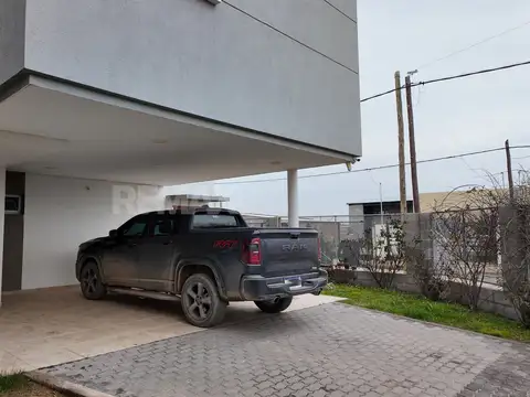 Casa en Alquiler de 3 dormitorios