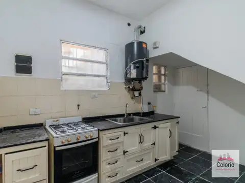Depto Tipo Casa en Venta 42 años