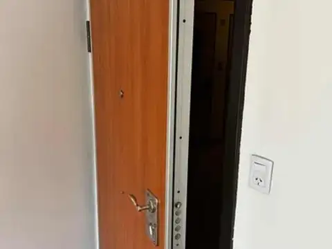 Departamento en Venta en Colegiales, USD 215.000