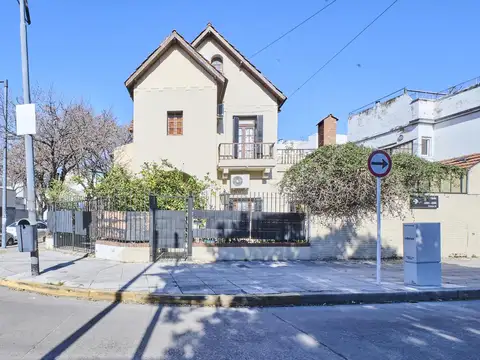 Casa en Venta en Parque Chas, USD 399.000