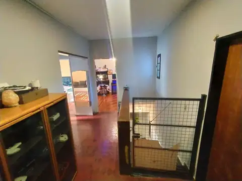 Depto Tipo Casa en Venta con 1 cocheras