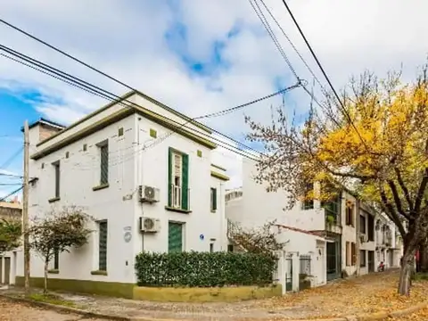Casa en venta, amplia, 3 dormitorios, 117m2.-