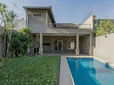 Casa en Venta al Este