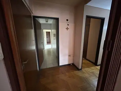 Departamento 5 ambientes con 1 baño