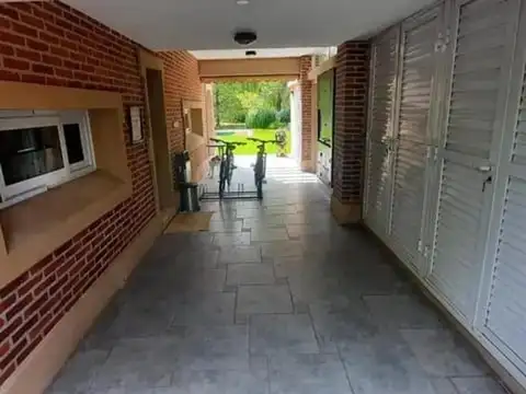 Casa en Alquiler de 3 dormitorios