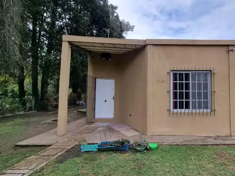 Casa en venta en la localidad de Del Viso, Barrio William Morris, sobre calle Santa Julia