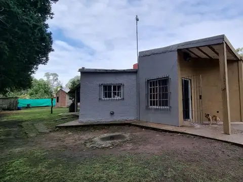Casa en venta en la localidad de Del Viso, Barrio William Morris, sobre calle Santa Julia