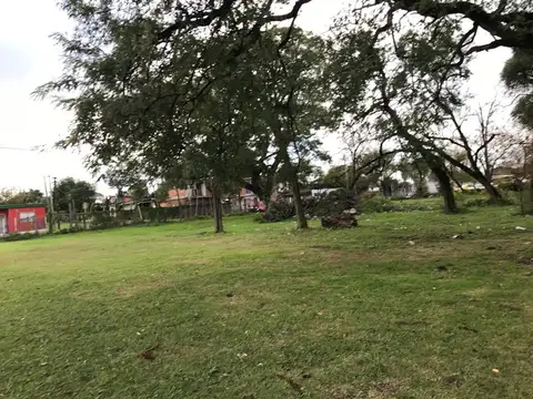 Terreno en Venta en Rafael Calzada, USD 35.000