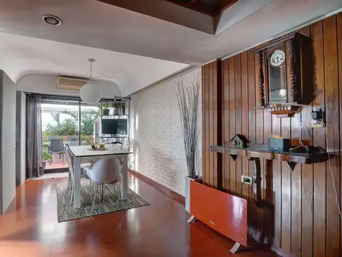 Depto Tipo Casa en Venta de 3 dormitorios