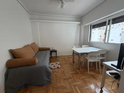 Departamento en Alquiler en Barrio Norte, $ 800.000