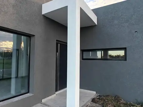 Casa en venta en Pilar del Este Santa Elisa