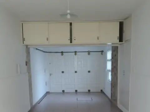 Estanislao Zeballos 900