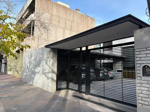 Oficina multiuso en Barrio Bombal