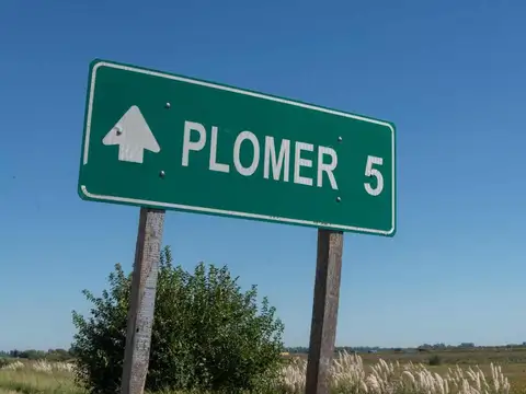 Lotes en venta - Barrio Altos de Plomer