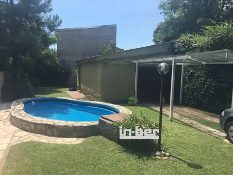 Casa en Venta con 1 cochera
