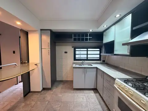 Casa en Venta en Quilmes Oeste, USD 109.000