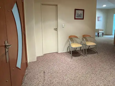 Oficina en Venta en San Nicolás, USD 185.000