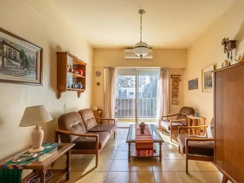 Departamento. 3 amb. Balcón.  Villa Urquiza