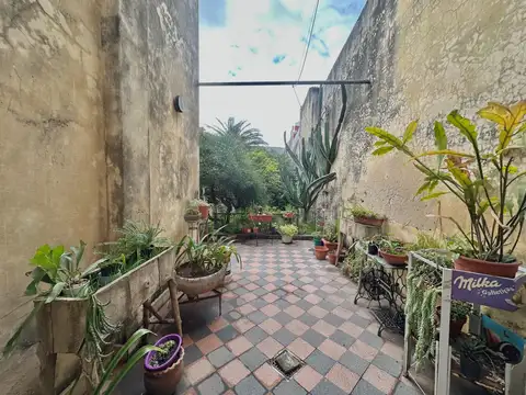 Casa 3 ambientes con 2 baños