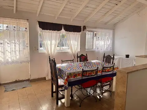 Depto Tipo Casa en Venta de 4 ambientes