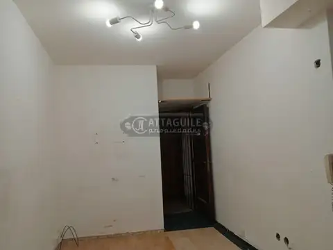 Oficina en Alquiler en San Antonio de Padua, $ 270.000