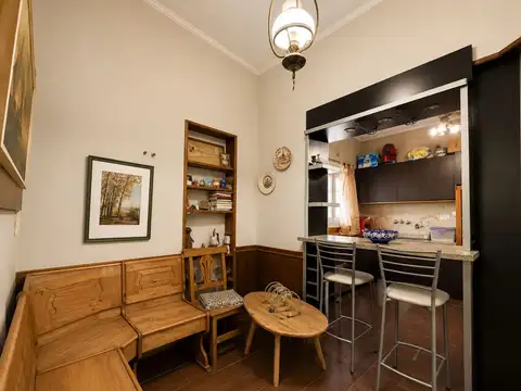 VENTA PH 207 MTS. C/QUINCHO Y BALCON.FLORES