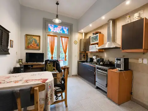 Depto Tipo Casa 4 ambientes con 2 baños