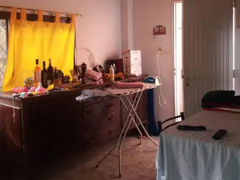 Libertad e/ Primera Junta e Infanta Isabel