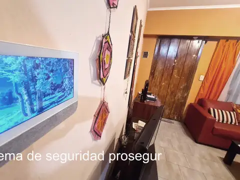 OPORTUNIDAD  CASA EN HAEDO SUR 140M2, 5AMB.4DORM. COCHERA,PATIO,QUINCHO, PISCINA CHICA, TERRAZA