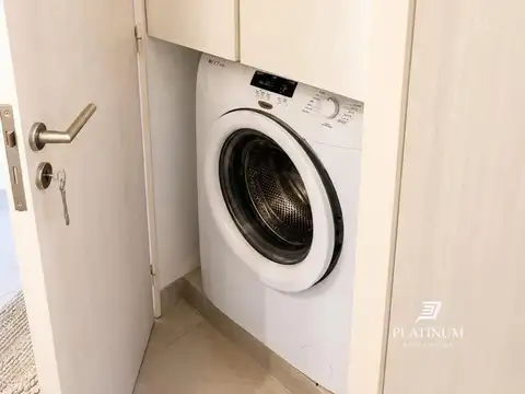 Venta Departamento Monoambiente  amoblado con balcón zona Shopping Salta